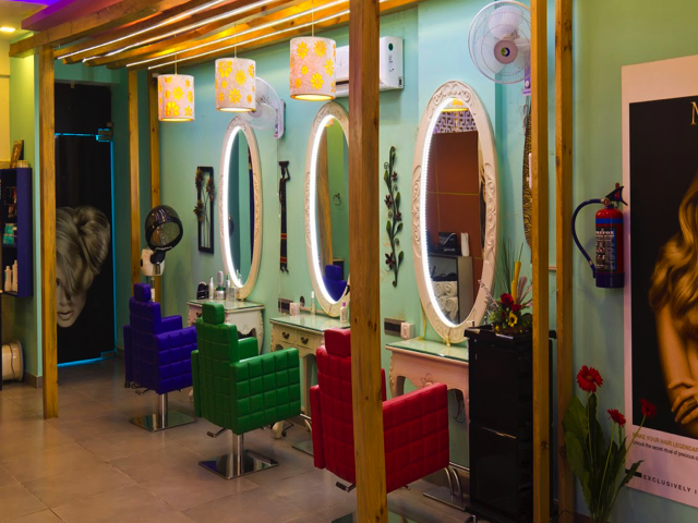 Salon Review: Blue Lagoon Salon, Noida – ChicLifeByte