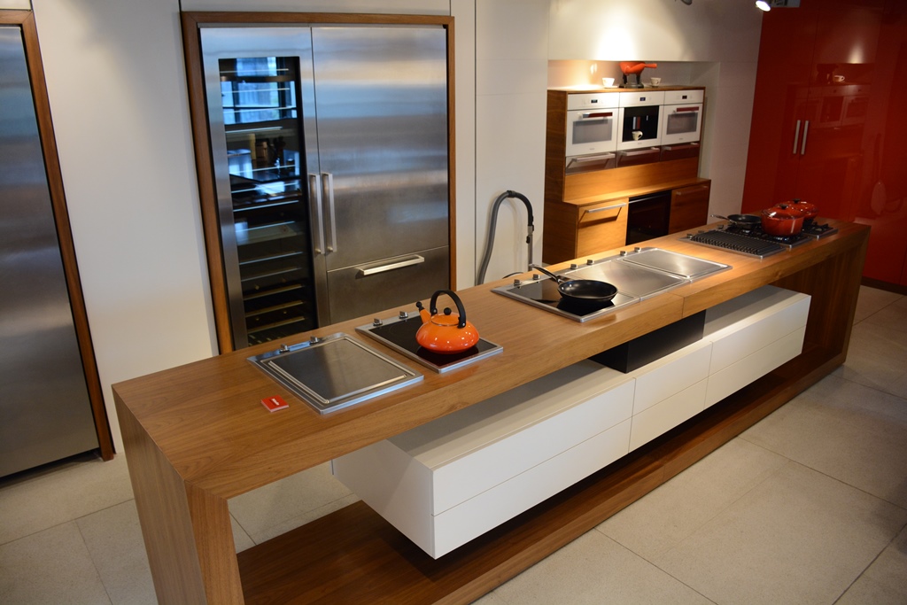 Распродажа miele выставочных образцов